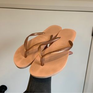 Light Pink Havaianas Flip Flop Sandals Summer Size 9